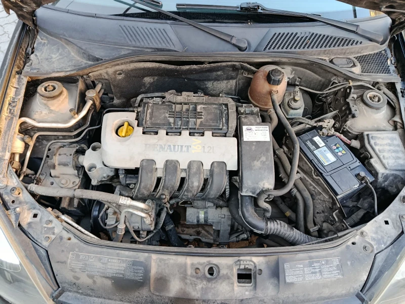 Renault Clio 1.2 16V КЛИМА , снимка 16 - Автомобили и джипове - 52804068