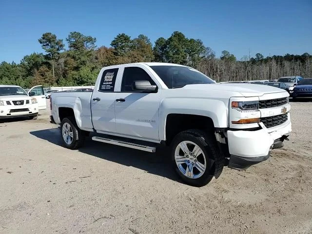 Chevrolet Silverado 4.3L 6 Rear-wheel drive