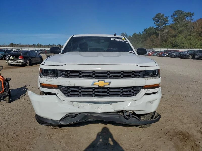 Chevrolet Silverado 4.3L 6 Rear-wheel drive, снимка 10 - Автомобили и джипове - 53638811