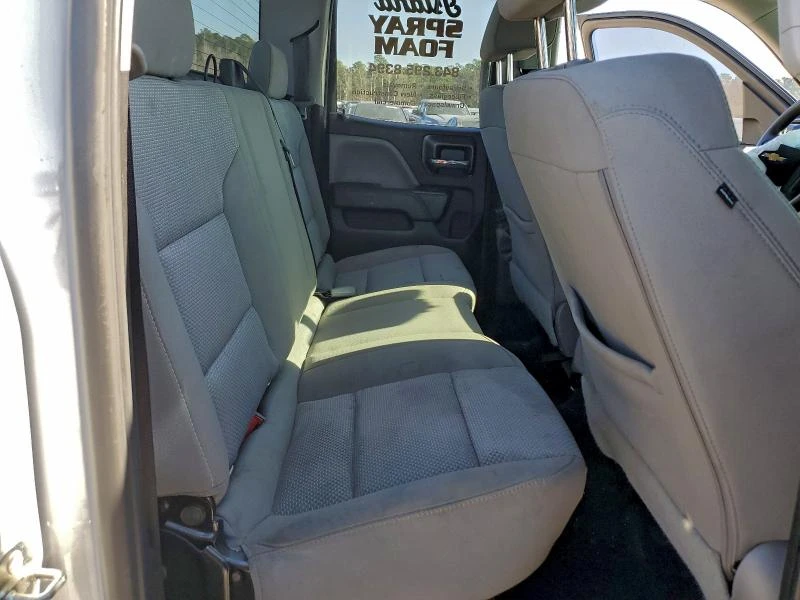 Chevrolet Silverado 4.3L 6 Rear-wheel drive, снимка 3 - Автомобили и джипове - 53638811