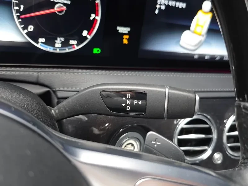 Mercedes-Benz S 350 W222 S350L, снимка 9 - Автомобили и джипове - 54750458