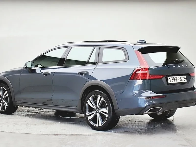 Volvo V60 2Nd Generation T5 Pro Awd | Mobile.bg � ����������� 2