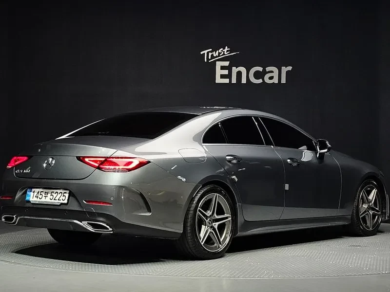 Mercedes-Benz CLS 300 D Amg Line, снимка 2 - Автомобили и джипове - 55940276