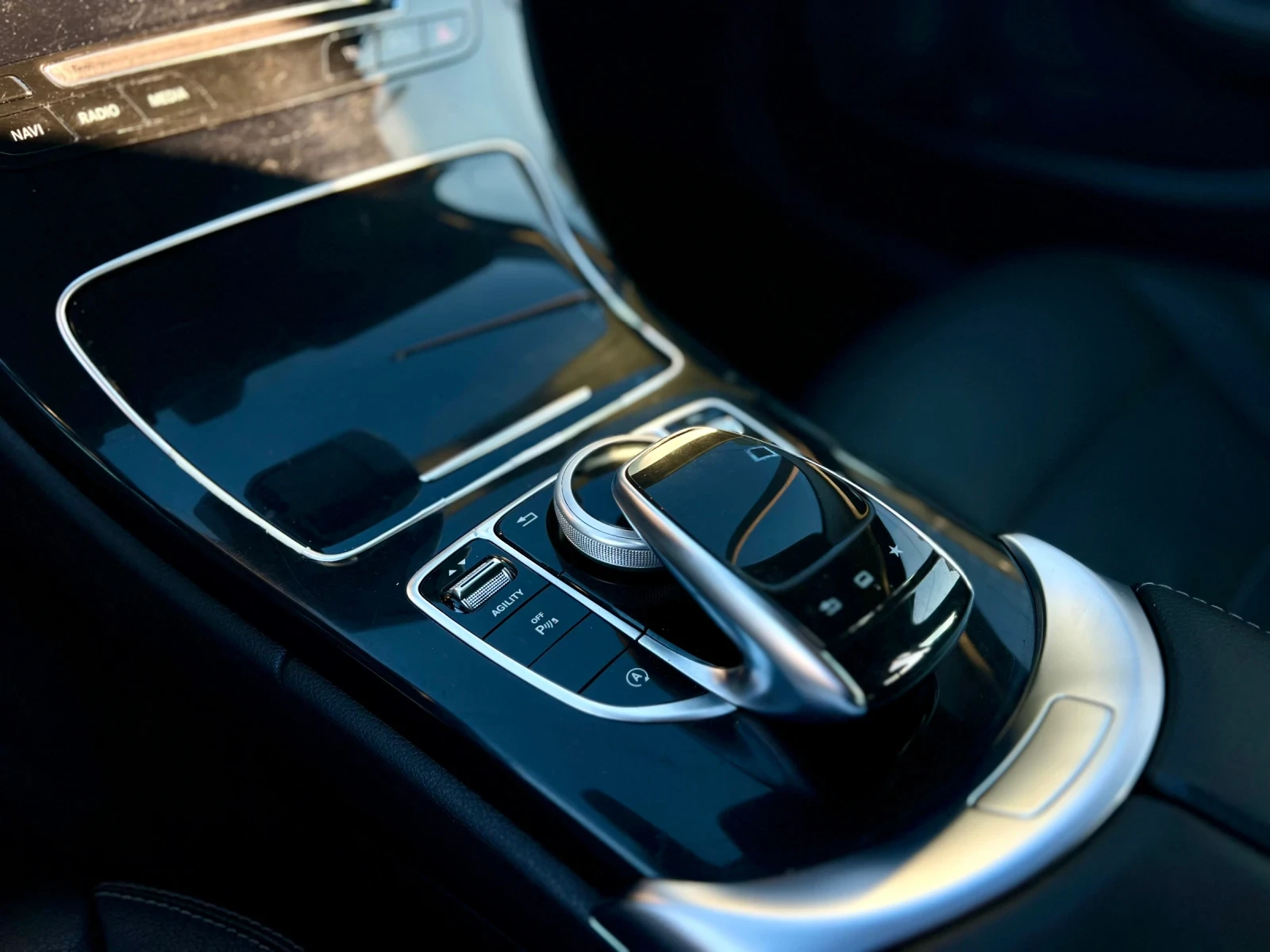 Mercedes-Benz C 220 * 220d-170H* LED* КОЖЕН САЛОН* СЕДАН*  | Mobile.bg — изображение 15