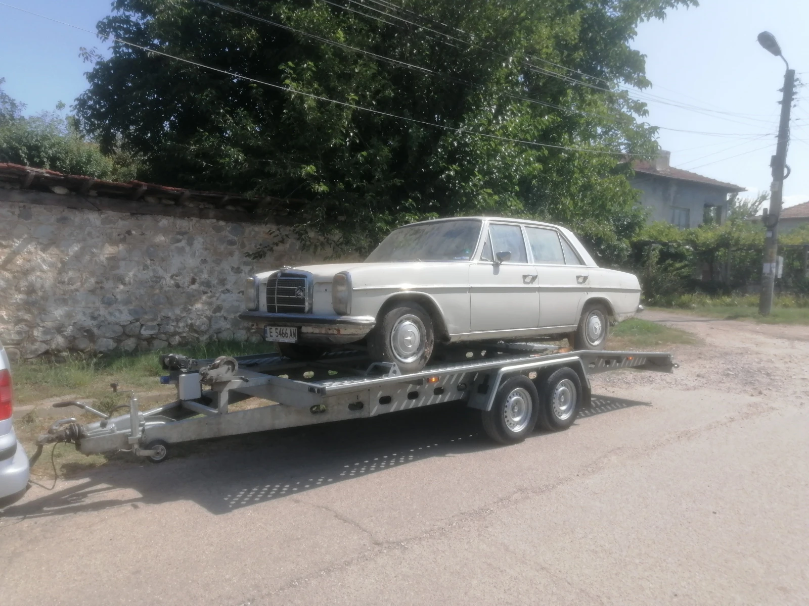 Mercedes-Benz 115 200 - изображение 5