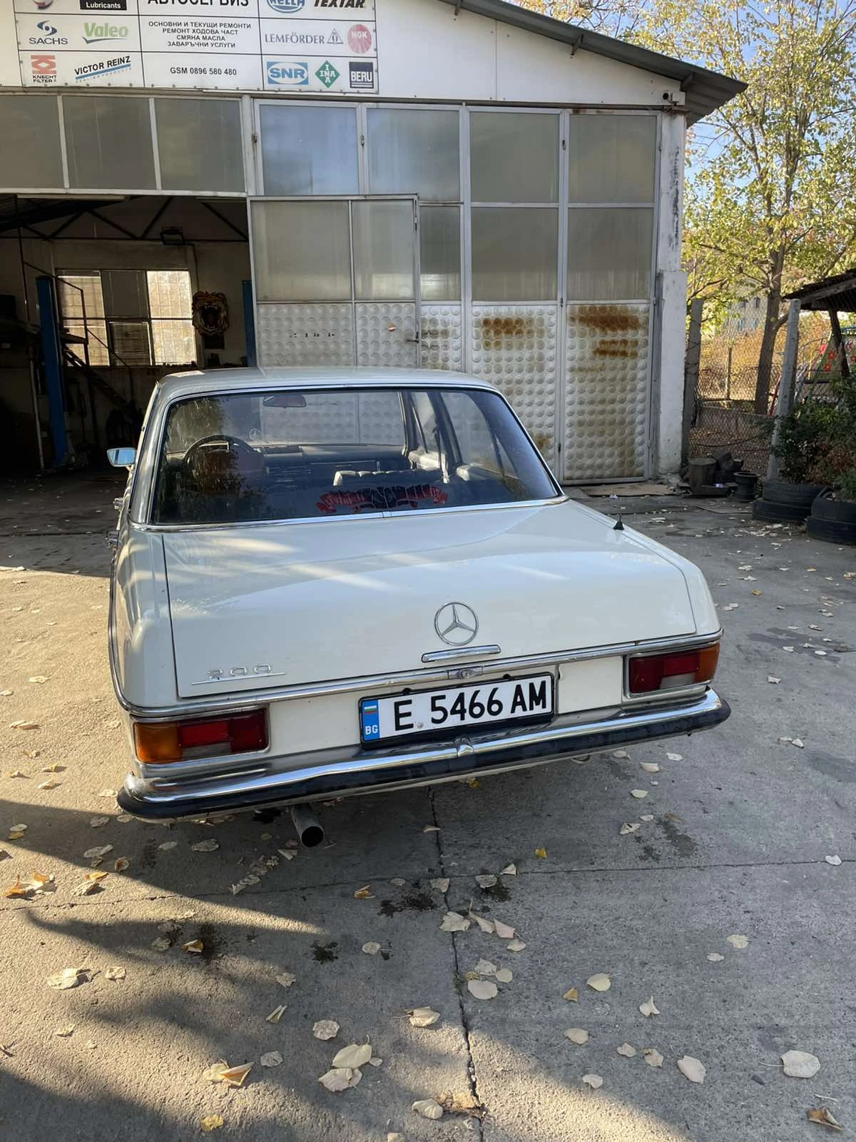 Mercedes-Benz 115 200 - изображение 2