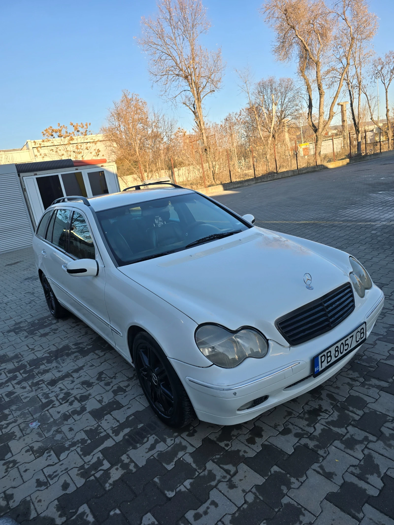 Mercedes-Benz C 220 2.2 - изображение 6