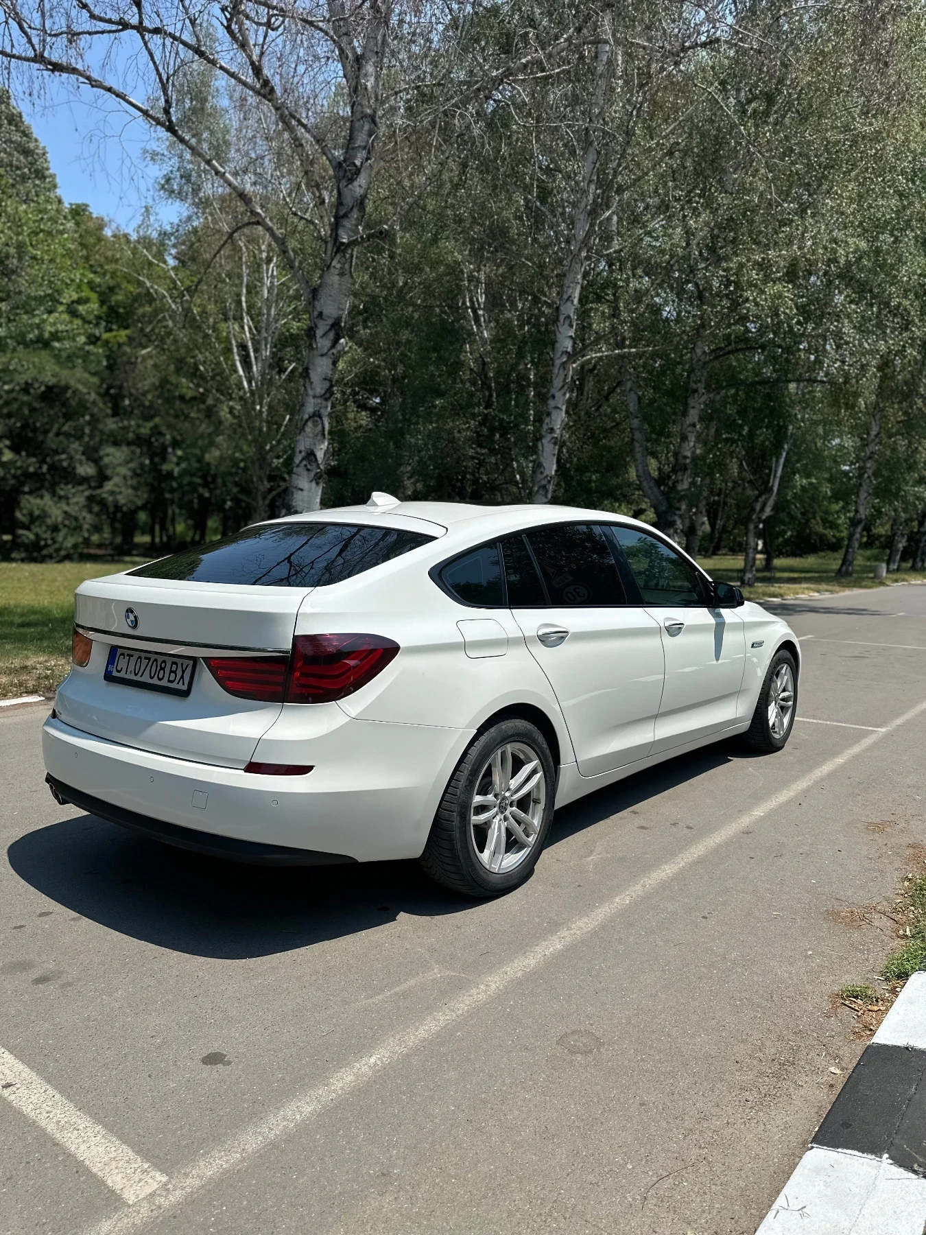 BMW 5 Gran Turismo F07 530D - изображение 5