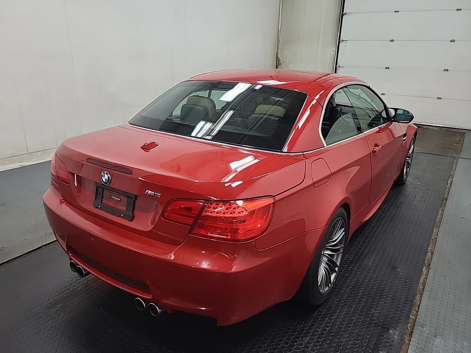 BMW M3 * 2DR CONV* * АВТОКРЕДИТ* * ЦЕНА ДО БЪЛГАРИЯ*  - изображение 3