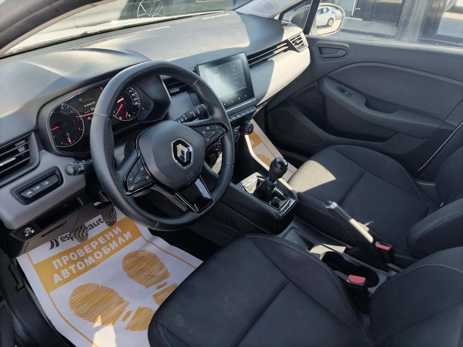 Renault Clio 1.0TCe/100к.с./ бензин/газ - изображение 10