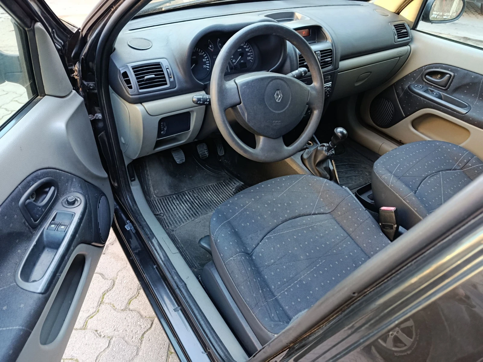 Renault Clio 1.2 16V �����  | Mobile.bg � ����������� 8