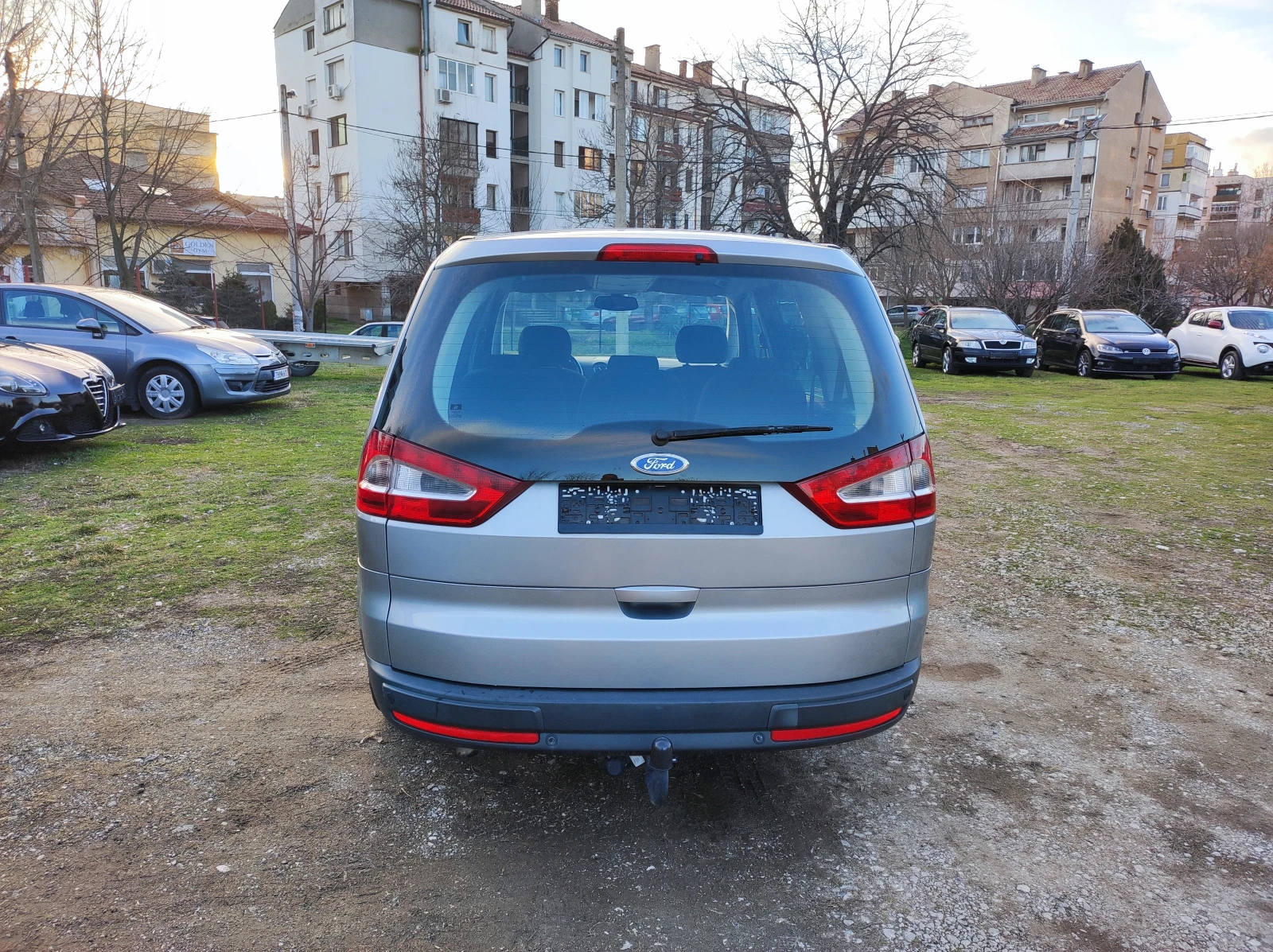 Ford Galaxy 2.0HDi 140к.с. 'Ghia' 7места Пежо мотор, снимка 5 - Автомобили и джипове - 53736016