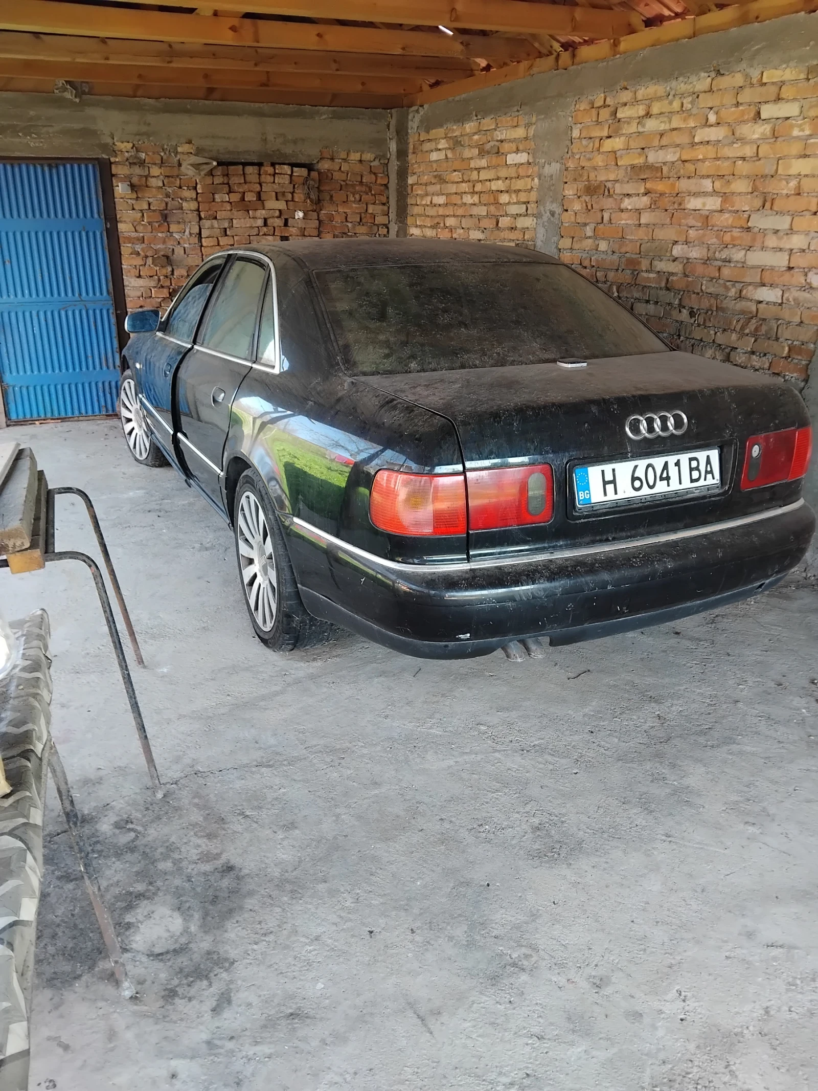 Audi A8