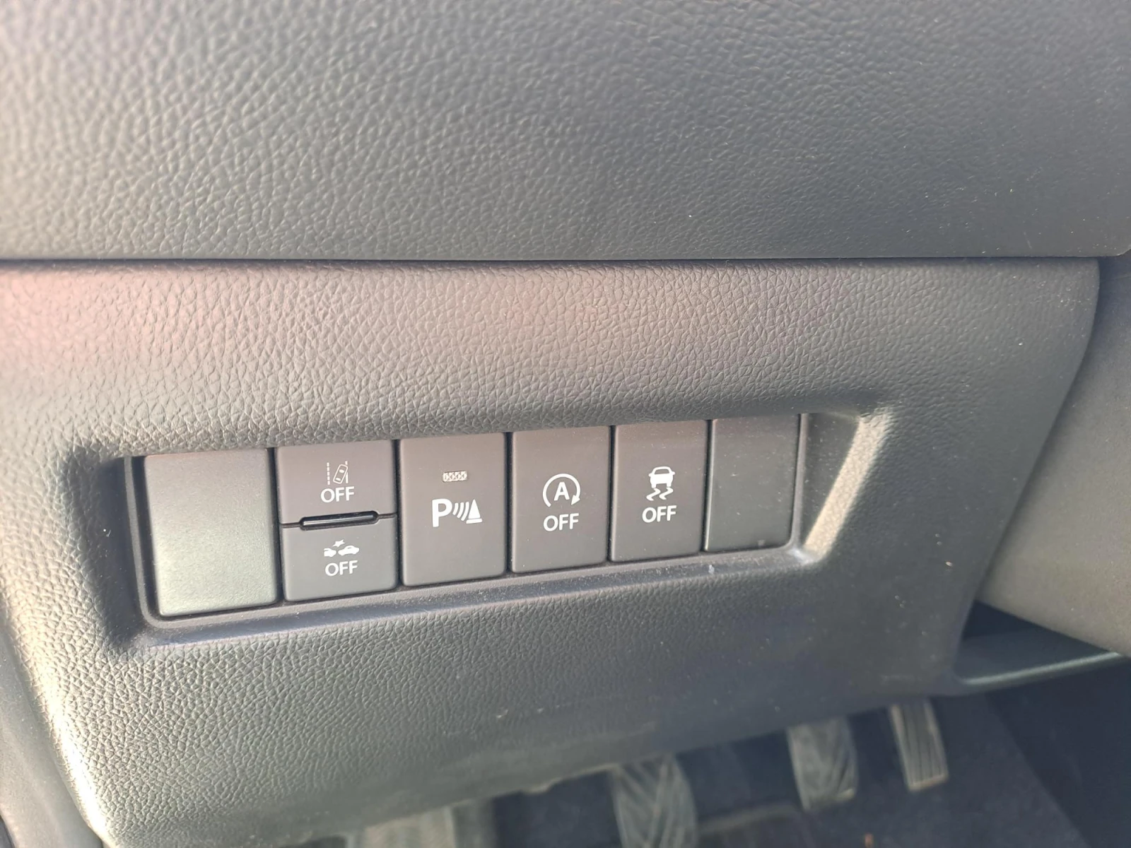 Suzuki Swift 1.2 GL+ HYBRID ОЧАКВАМЕ, снимка 14 - Автомобили и джипове - 53974075