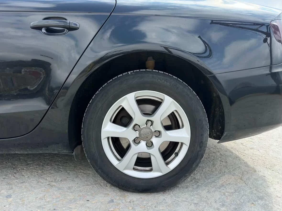 Audi A4, снимка 8 - Автомобили и джипове - 54089350