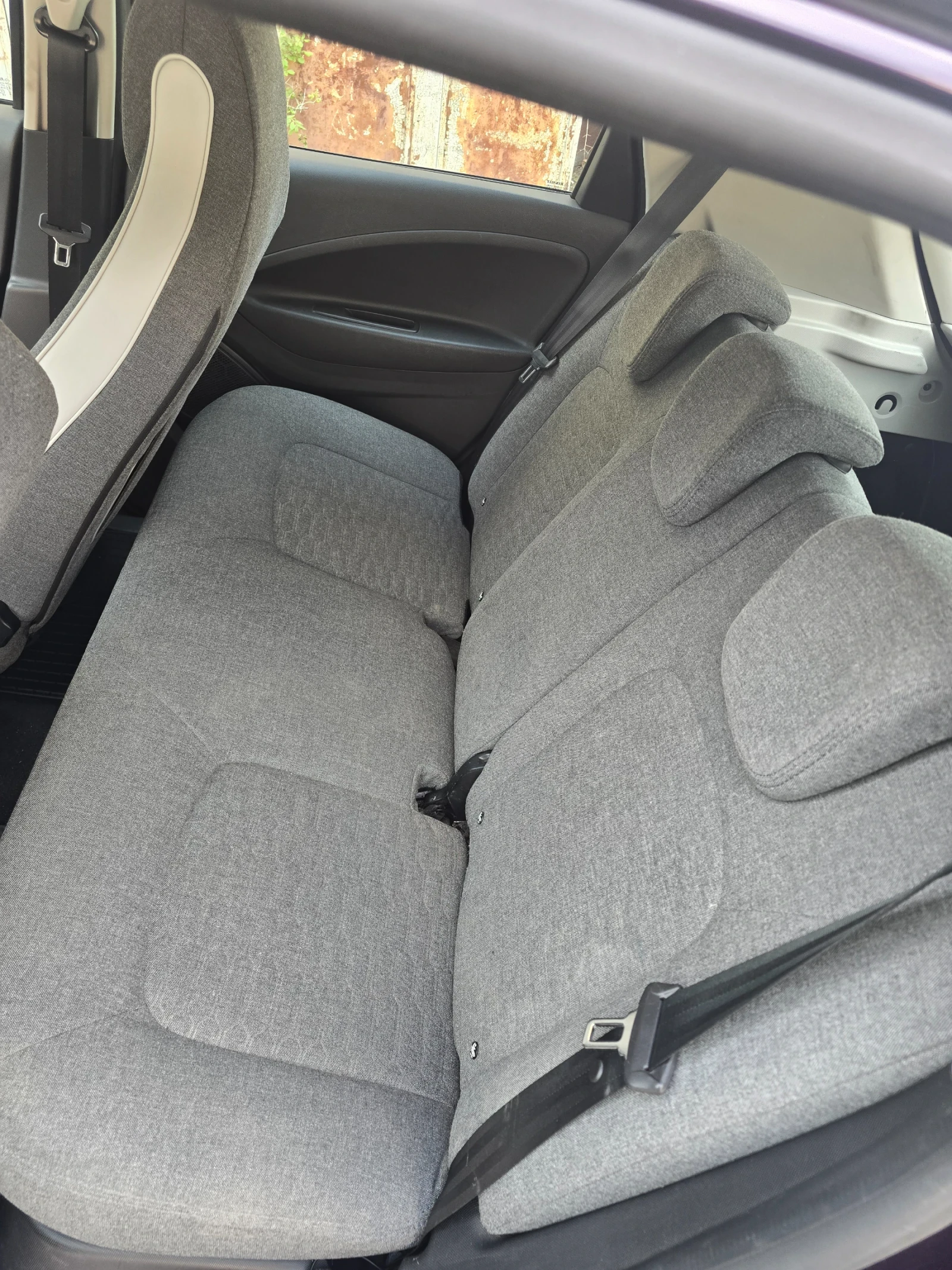 Renault Zoe 52kW/ Парктроник /Термопомпа!, снимка 13 - Автомобили и джипове - 54140385