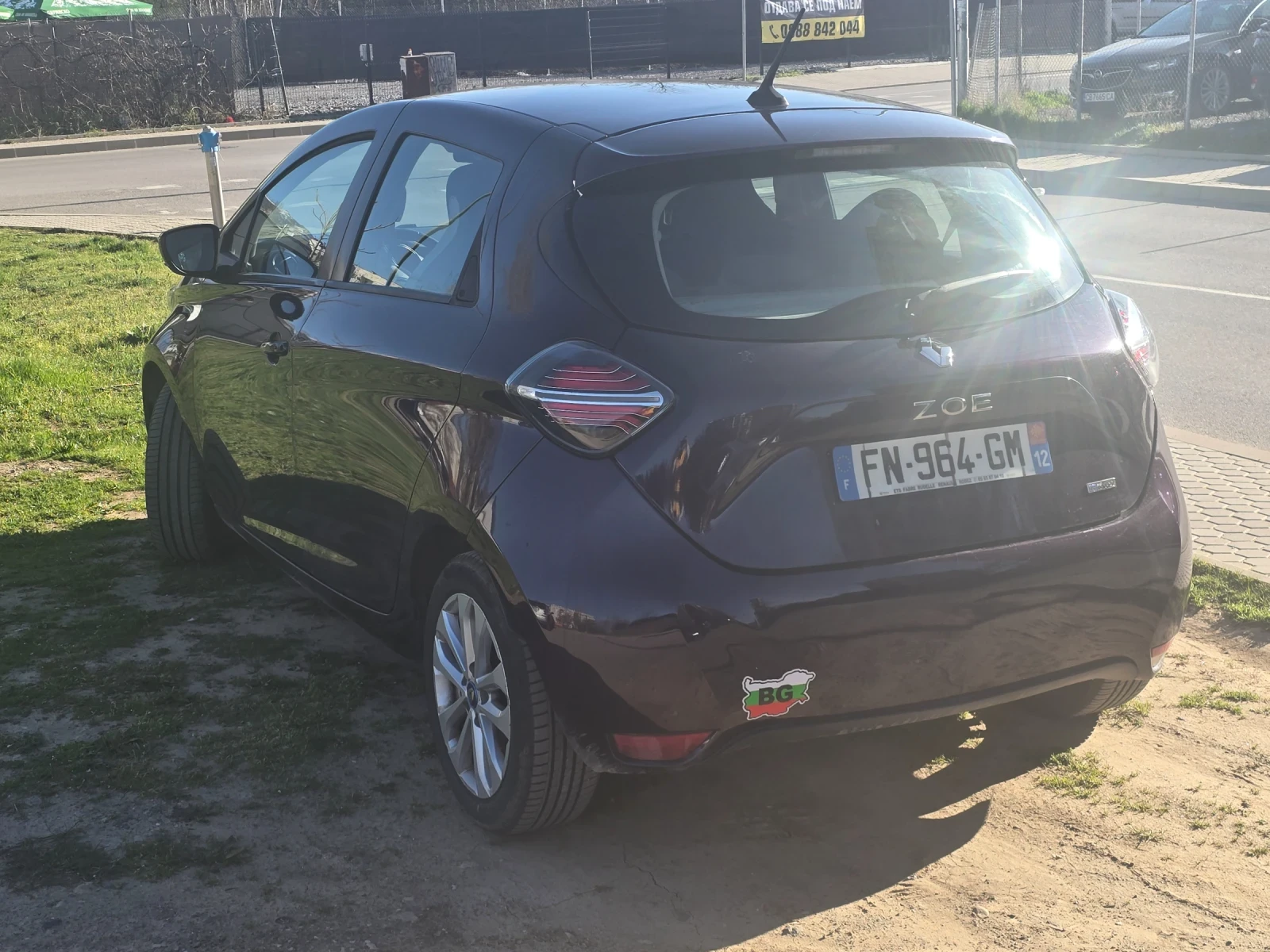 Renault Zoe 52kW!, снимка 4 - Автомобили и джипове - 54140385