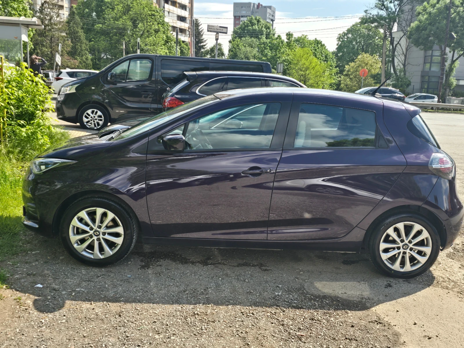 Renault Zoe 52kW/ Парктроник /Термопомпа!, снимка 9 - Автомобили и джипове - 54140385