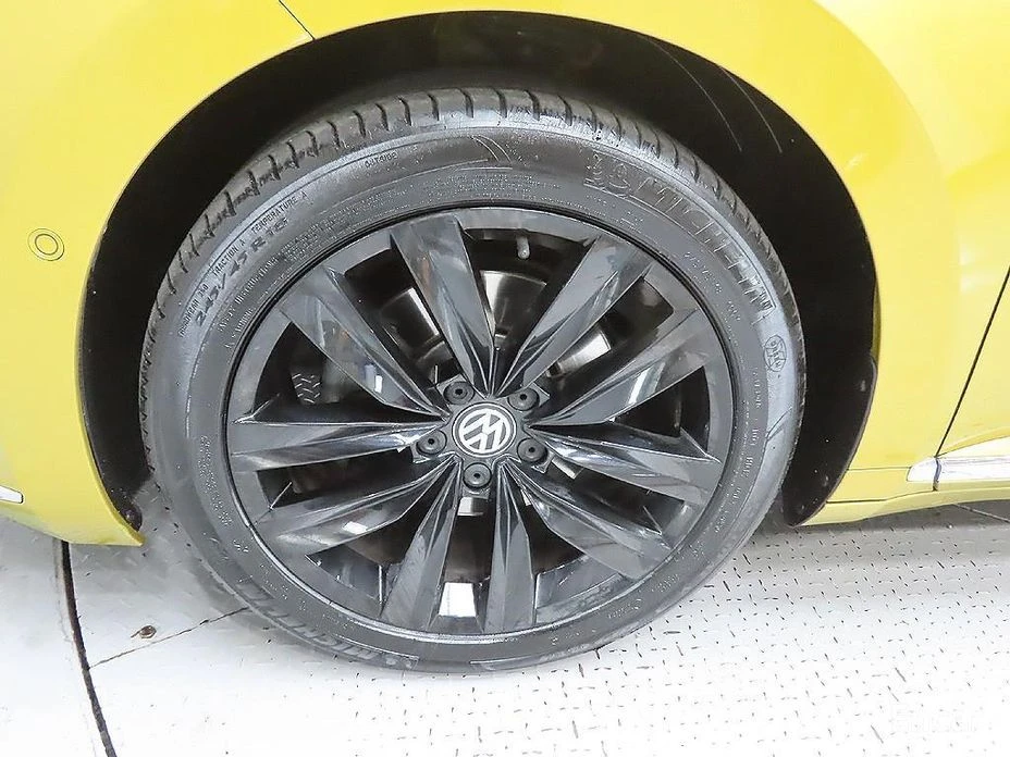 VW Arteon 2.0 TDI Prestige* DYNAUDIO* SUNROOF* ОБДУХВАНЕ* , снимка 5 - Автомобили и джипове - 54153242