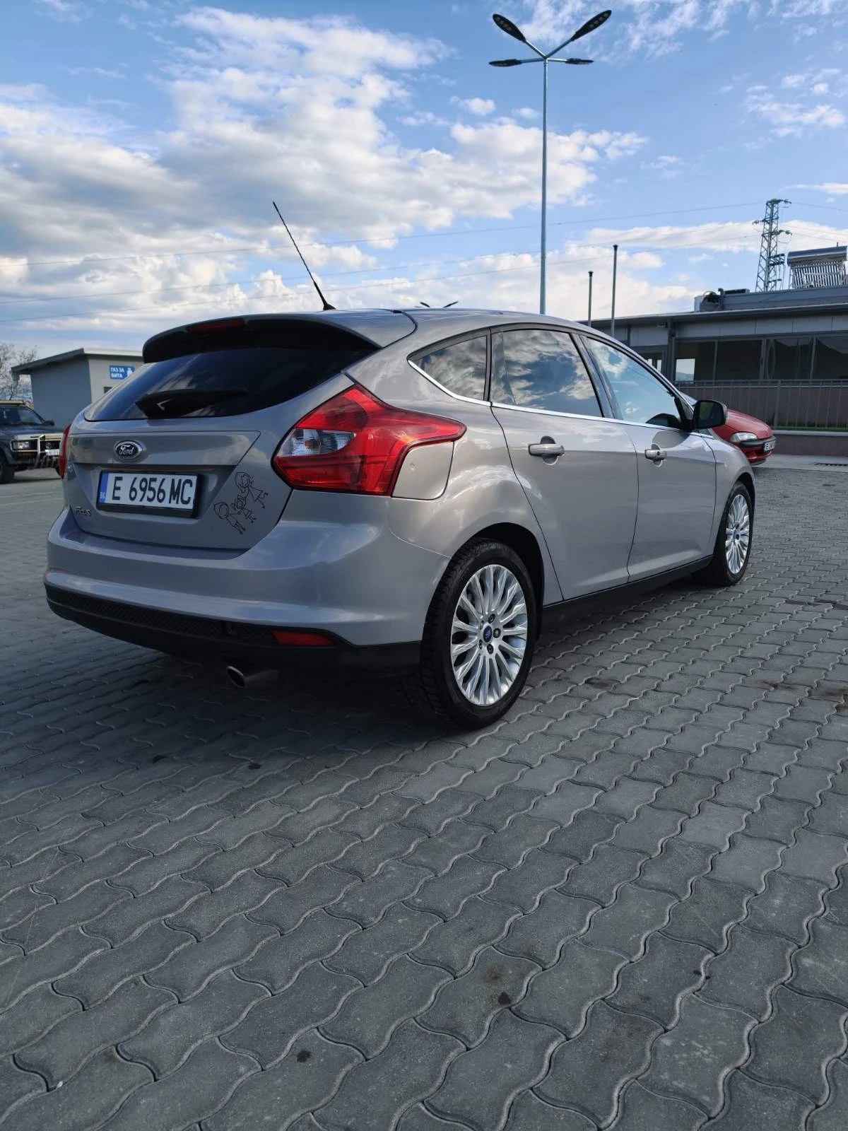 Ford Focus 1.6 Gen3, снимка 5 - Автомобили и джипове - 54272376