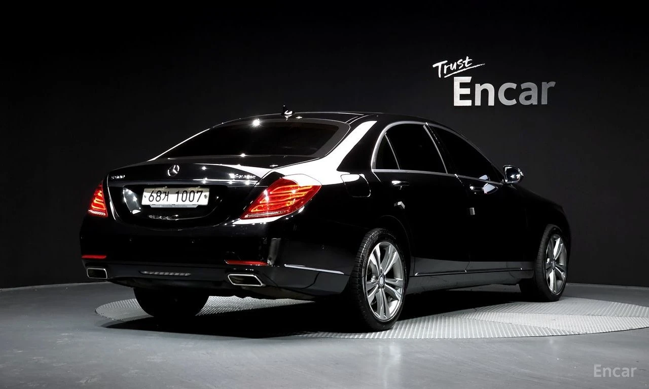 Mercedes-Benz S 500 L 4MATIC* BURMESTER* 360CAM* HEAD-UP* PANORAMA* TV, снимка 3 - Автомобили и джипове - 54583567
