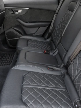 Audi SQ8, снимка 10