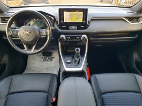 Toyota Rav4 4X4 / КОЖА / 360 КАМЕРА / СЕРВИЗНА ИСТОРИЯ , снимка 8