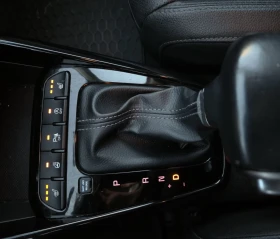 Kia Stonic PLATINUM EDITION FULL 120kc.T-GDI CARPLAY WAZE, снимка 13