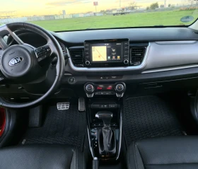 Kia Stonic PLATINUM EDITION FULL 120kc.T-GDI CARPLAY WAZE, снимка 10