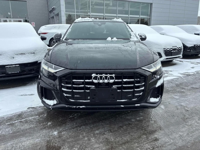 Audi Q8 Progressiv  CARFAX, снимка 6 - Автомобили и джипове - 52410741
