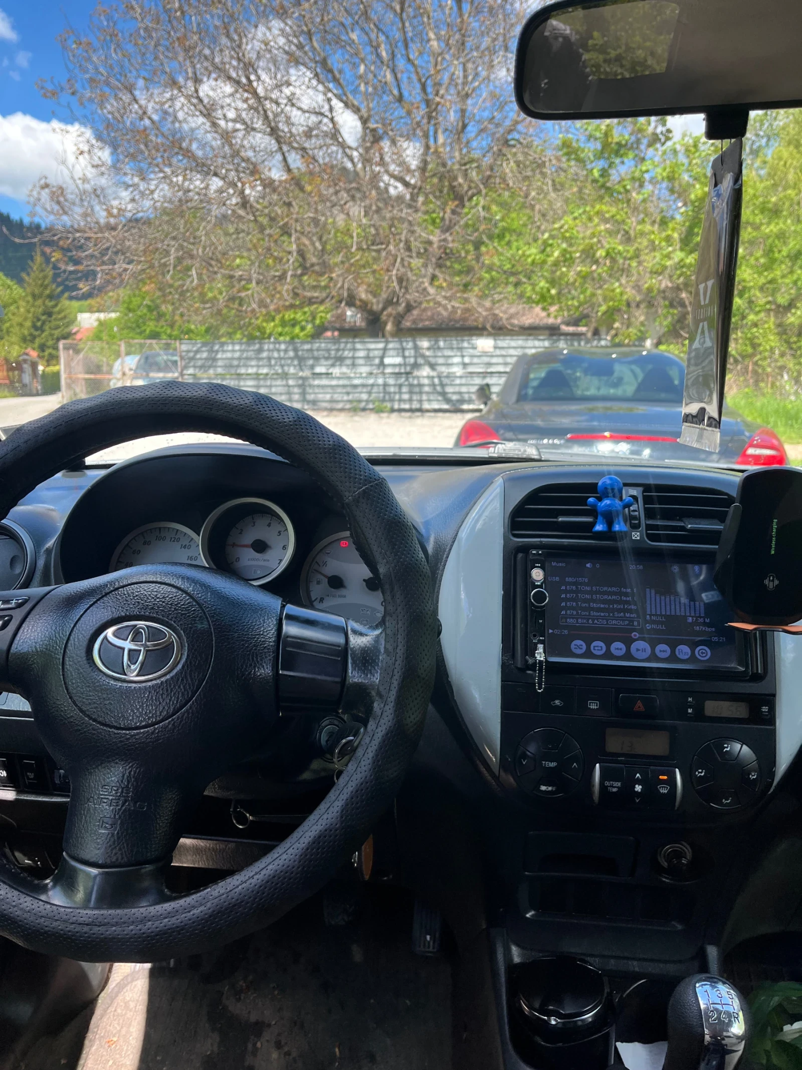 Toyota Rav4  - изображение 4