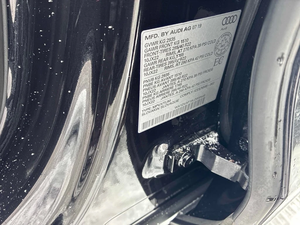 Audi Q8 Progressiv  CARFAX | Mobile.bg   11