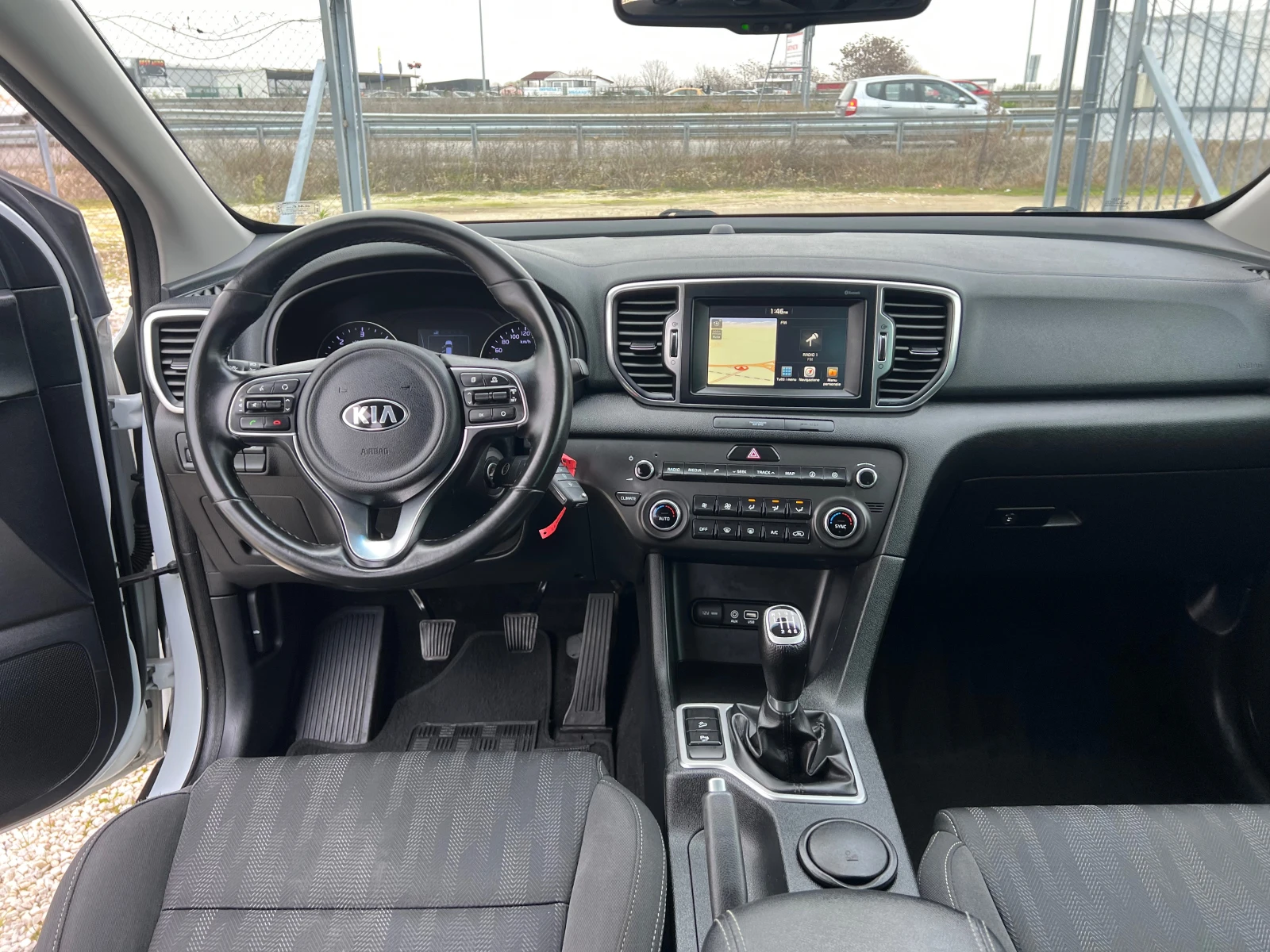 Kia Sportage 1.7GRDI camera - изображение 10