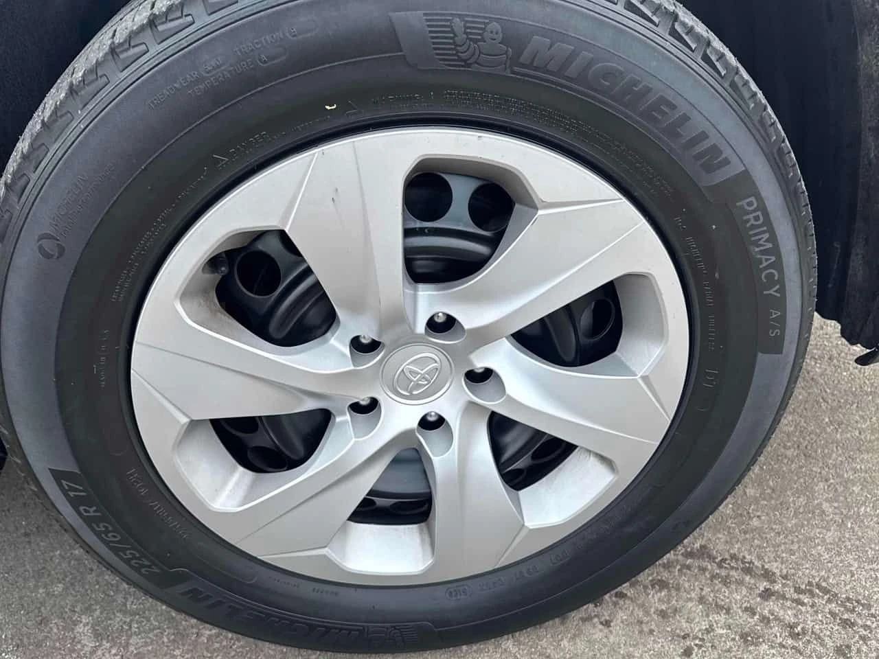 Toyota Rav4 LE/CARFAX/ПОДГРЕВИ/KEYLESS - изображение 6