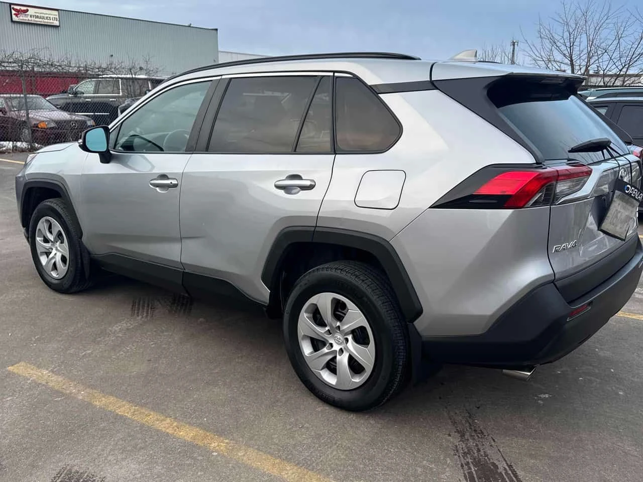 Toyota Rav4 LE/CARFAX/ПОДГРЕВИ/KEYLESS - изображение 3