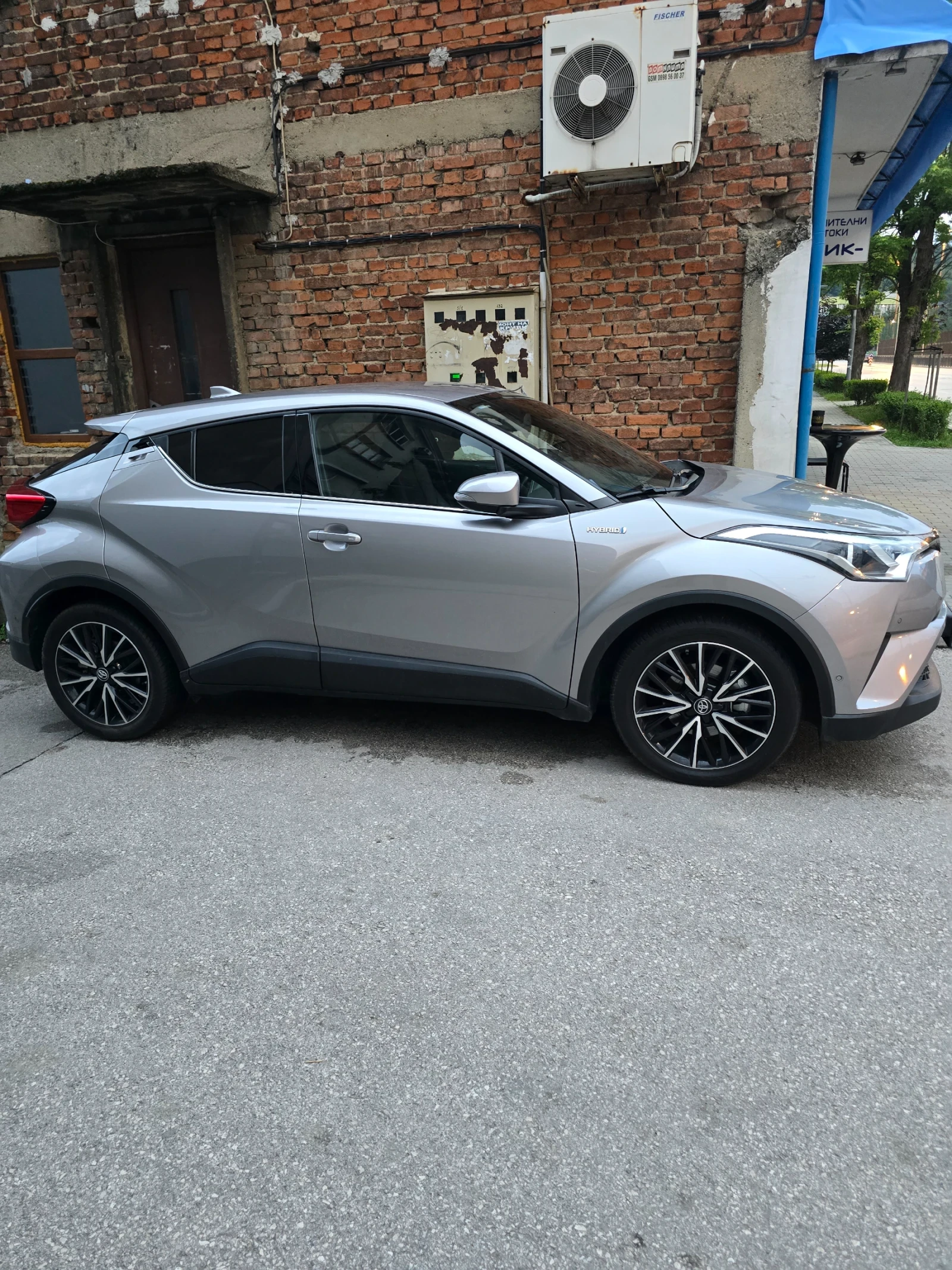 Toyota C-HR 1800, снимка 5 - Автомобили и джипове - 53933063