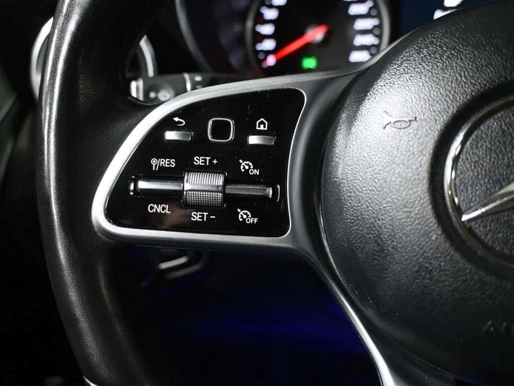 Mercedes-Benz GLC * GLC300 4MATIC * CARFAX * ЦЕНА ДО БГ, снимка 13 - Автомобили и джипове - 54385776