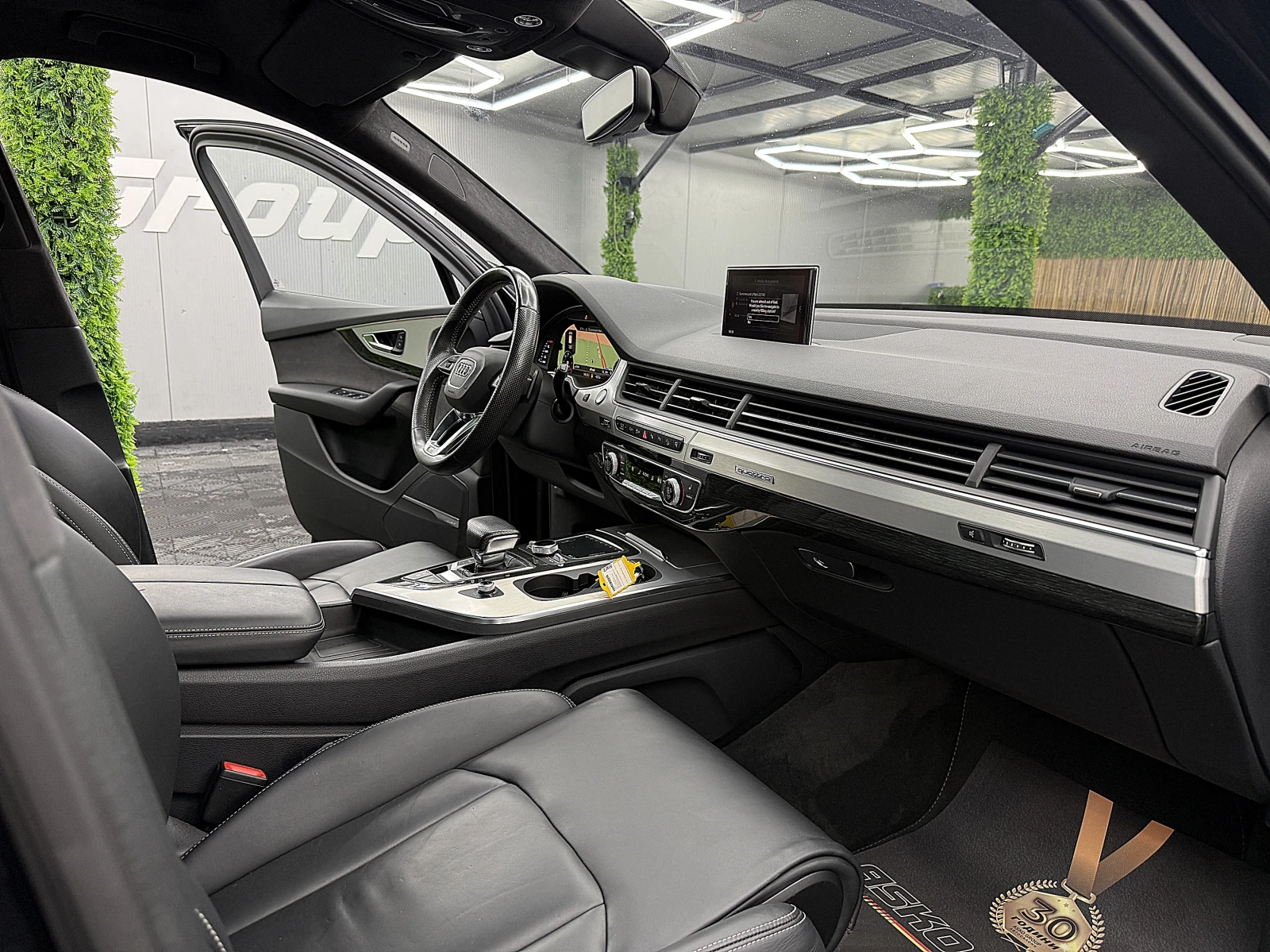 Audi Q7 7-MESTA/PANORAMA/S-line/FUL LED/СОБСТВЕН ЛИЗИНГ, снимка 12 - Автомобили и джипове - 55084796