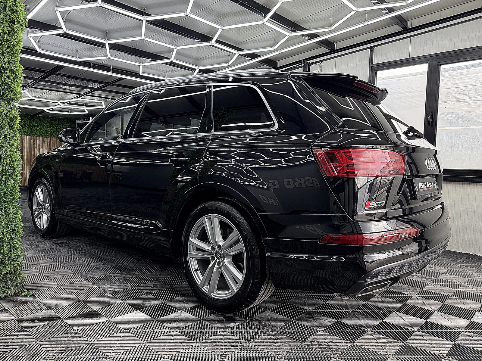 Audi Q7 7-MESTA/PANORAMA/S-line/FUL LED/СОБСТВЕН ЛИЗИНГ, снимка 4 - Автомобили и джипове - 55084796