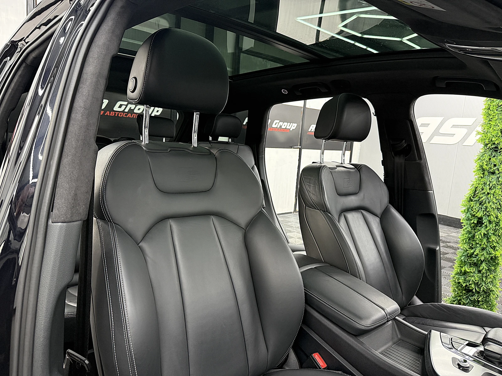 Audi Q7 7-MESTA/PANORAMA/S-line/FUL LED/СОБСТВЕН ЛИЗИНГ, снимка 13 - Автомобили и джипове - 55084796