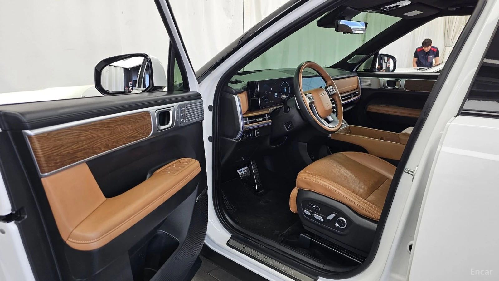 Hyundai Santa fe HEV* PANO* BOSE* DISTRONIC* ОБДУХ, снимка 10 - Автомобили и джипове - 55431525