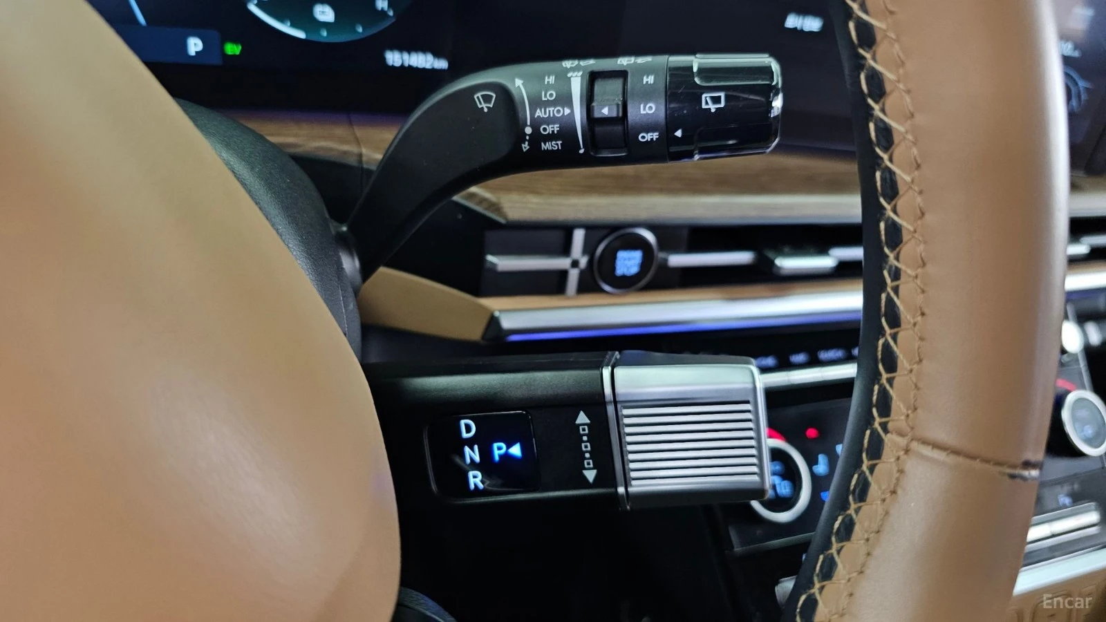 Hyundai Santa fe HEV* PANO* BOSE* DISTRONIC* ОБДУХ, снимка 9 - Автомобили и джипове - 55431525