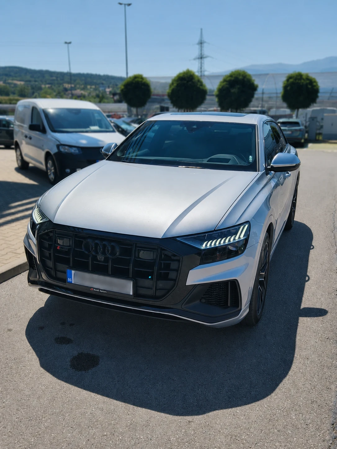 Audi SQ8, снимка 5 - Автомобили и джипове - 55504618
