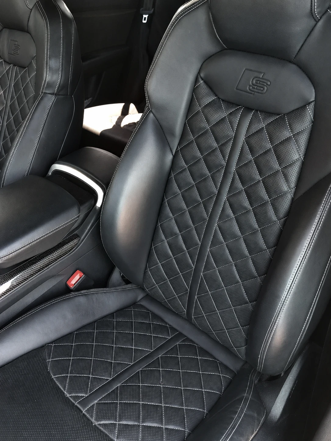 Audi SQ8, снимка 9 - Автомобили и джипове - 55504618