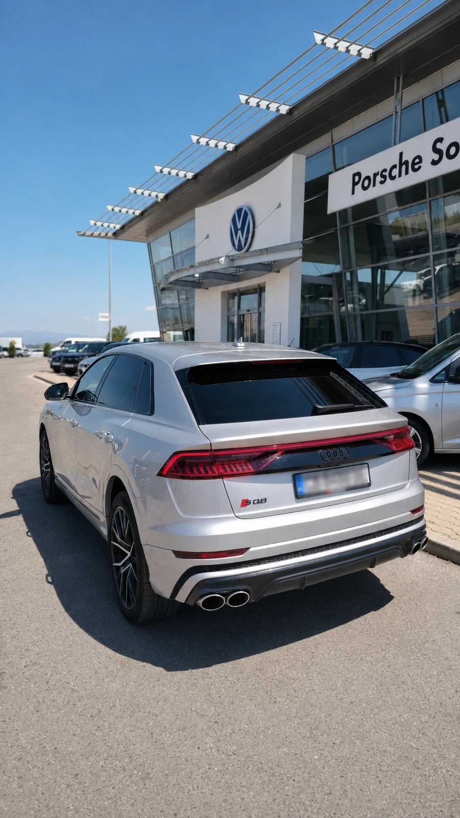 Audi SQ8, снимка 4 - Автомобили и джипове - 55504618