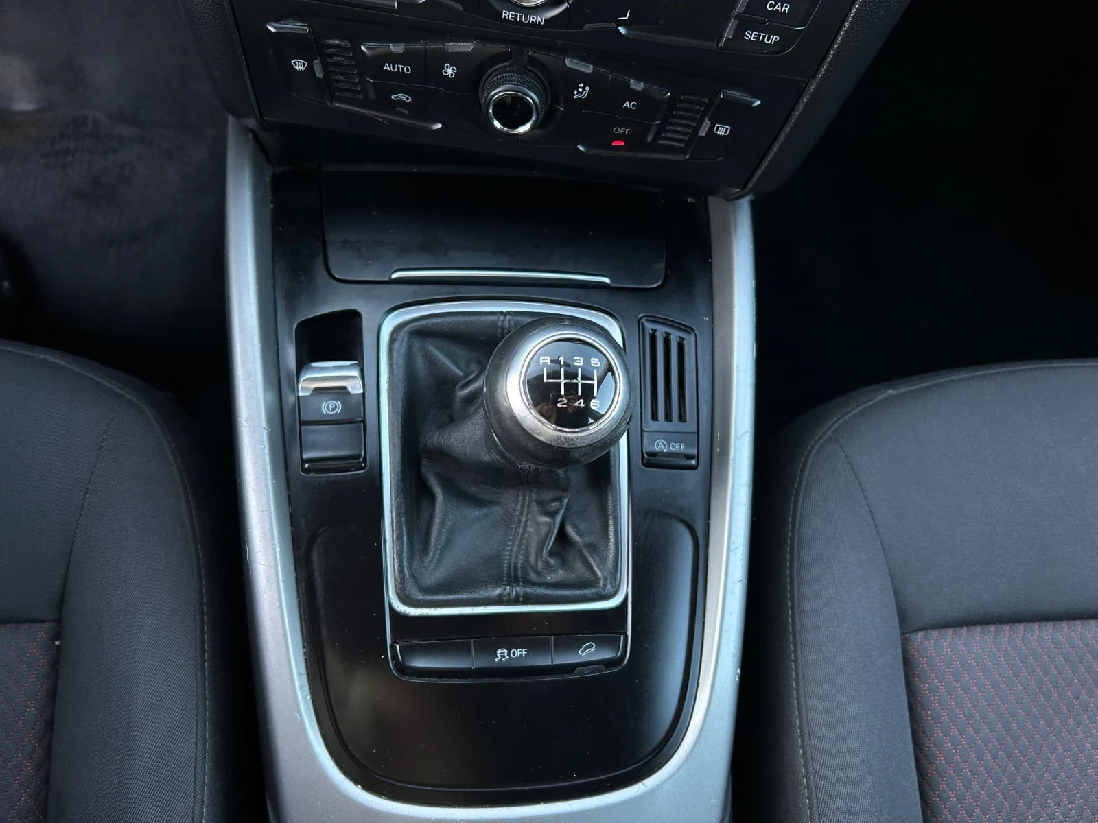 Audi Q5 2.0TDi 6ск 4х4 170кс LED XENON, снимка 10 - Автомобили и джипове - 55527286