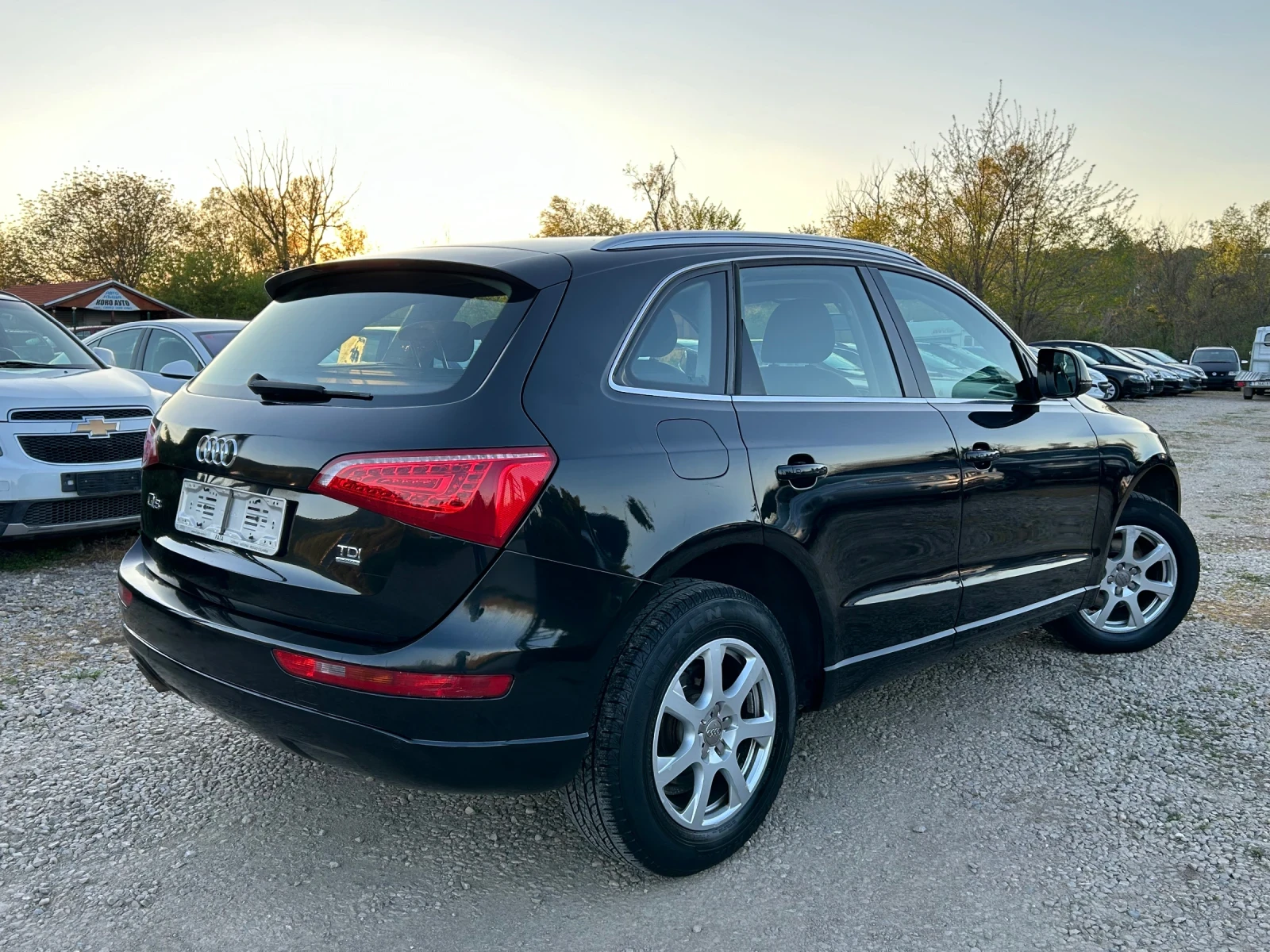 Audi Q5 2.0TDi 6ск 4х4 170кс LED XENON, снимка 4 - Автомобили и джипове - 55527286