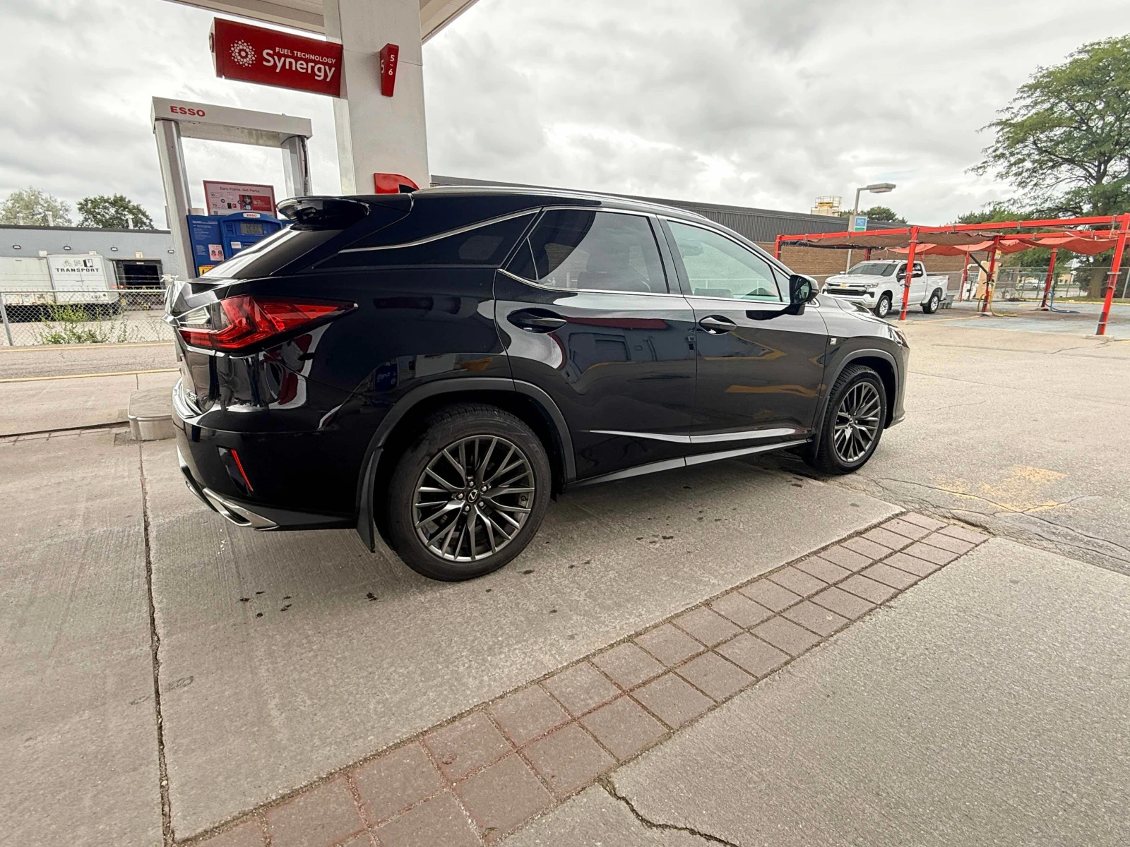 Lexus RX 350 * AWD 4dr * CARFAX * БЕЗ ПЪРВОНАЧАЛНА ВНОСКА, снимка 7 - Автомобили и джипове - 55951501