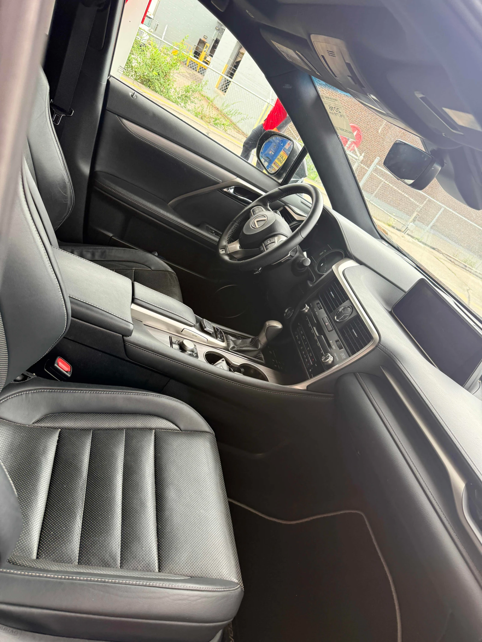 Lexus RX 350 * AWD 4dr * CARFAX * БЕЗ ПЪРВОНАЧАЛНА ВНОСКА, снимка 8 - Автомобили и джипове - 55951501
