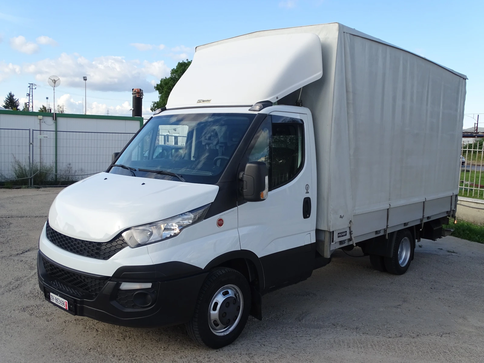 Iveco 35c15 3.0HPI  КАТ. * Б* * ПАДАЩ БОРД* , снимка 3 - Бусове и автобуси - 54710552
